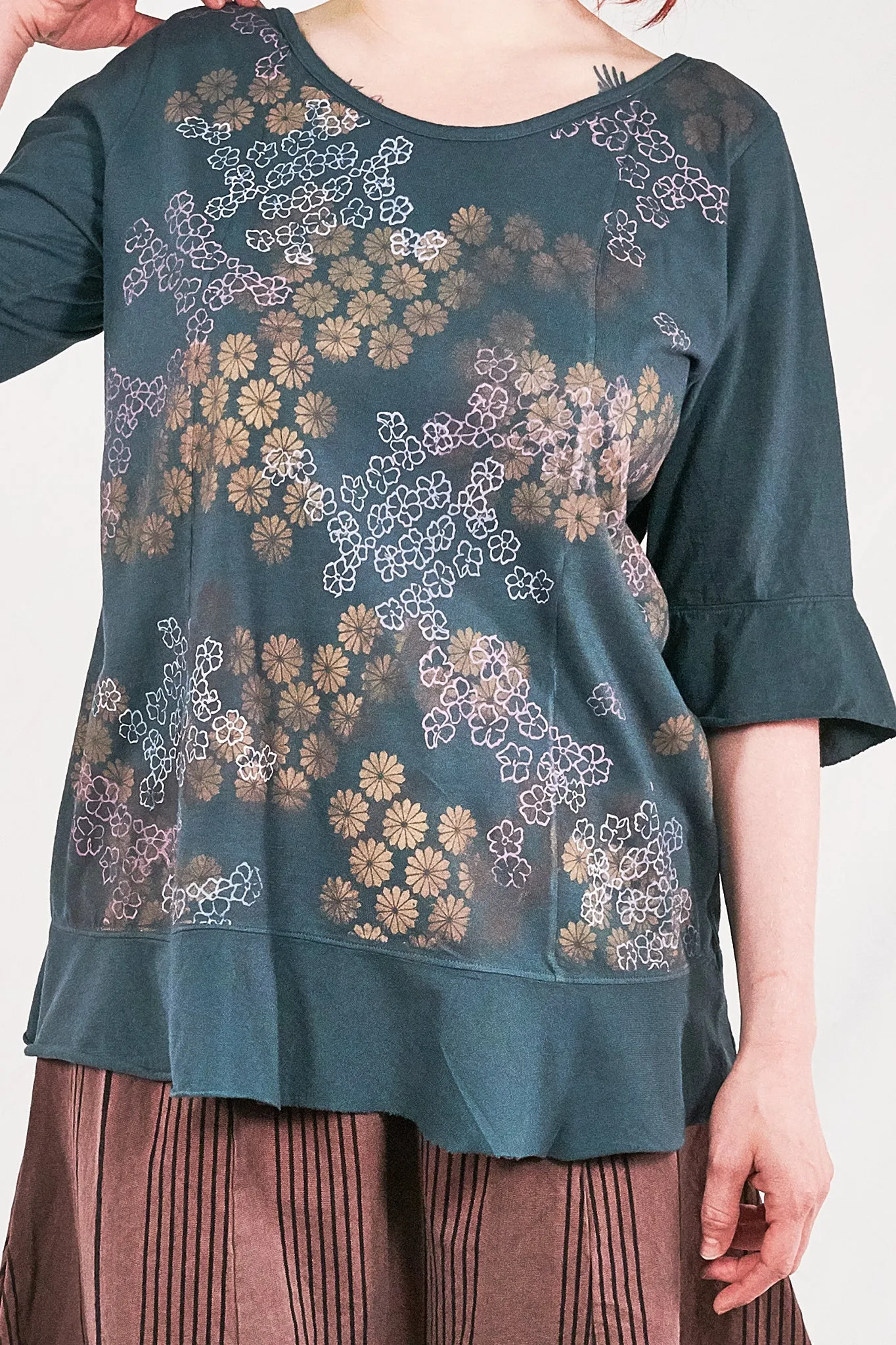 1562 Flounce Tee Puddle-P