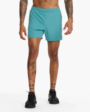2XU Aero 5 Inch Shorts, Laufshort, Herren, türkis