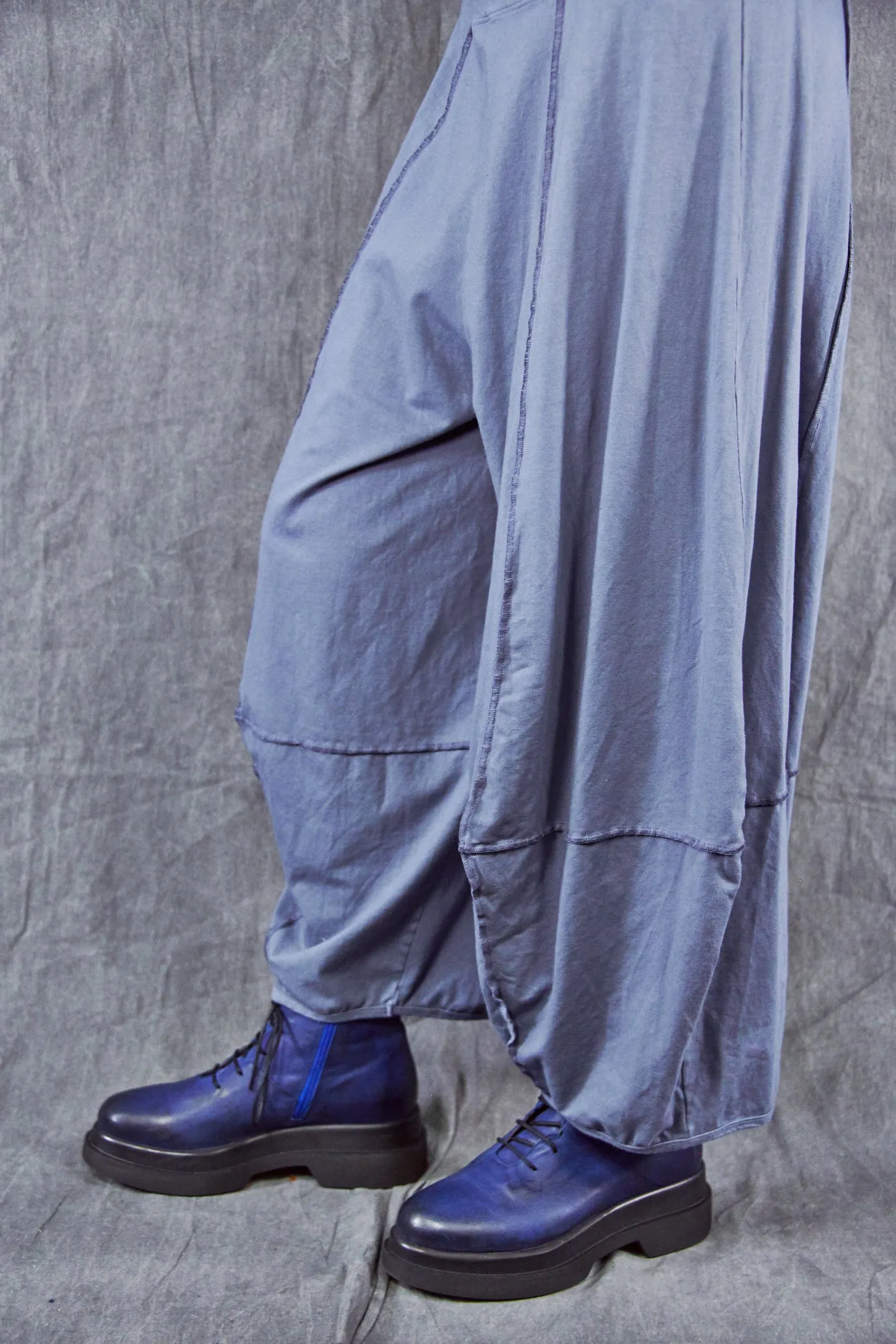 3273 Fold over Four square Pant Rain-U