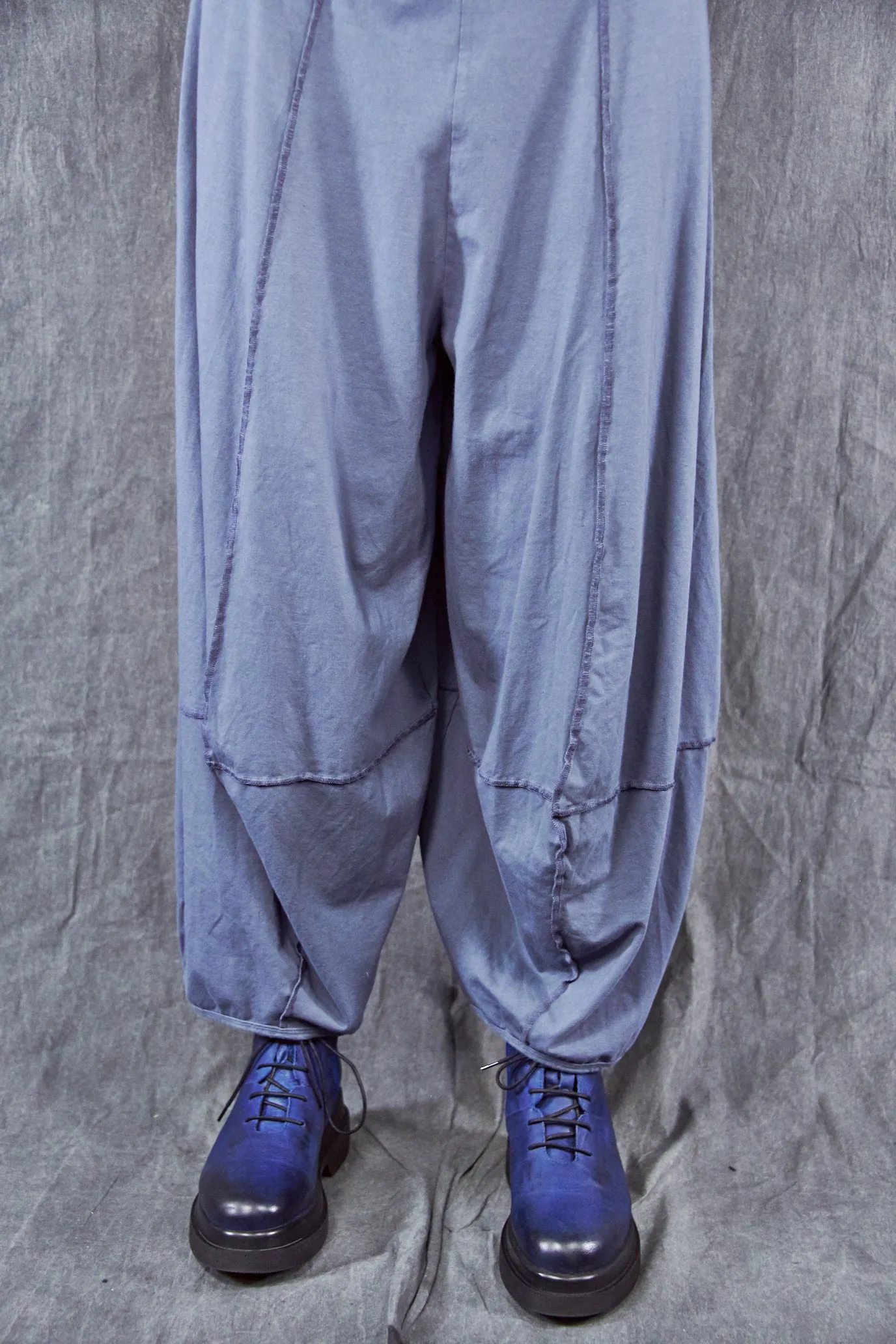 3273 Fold over Four square Pant Rain-U