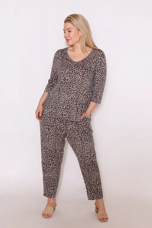 7853 Brown leopard prints pants