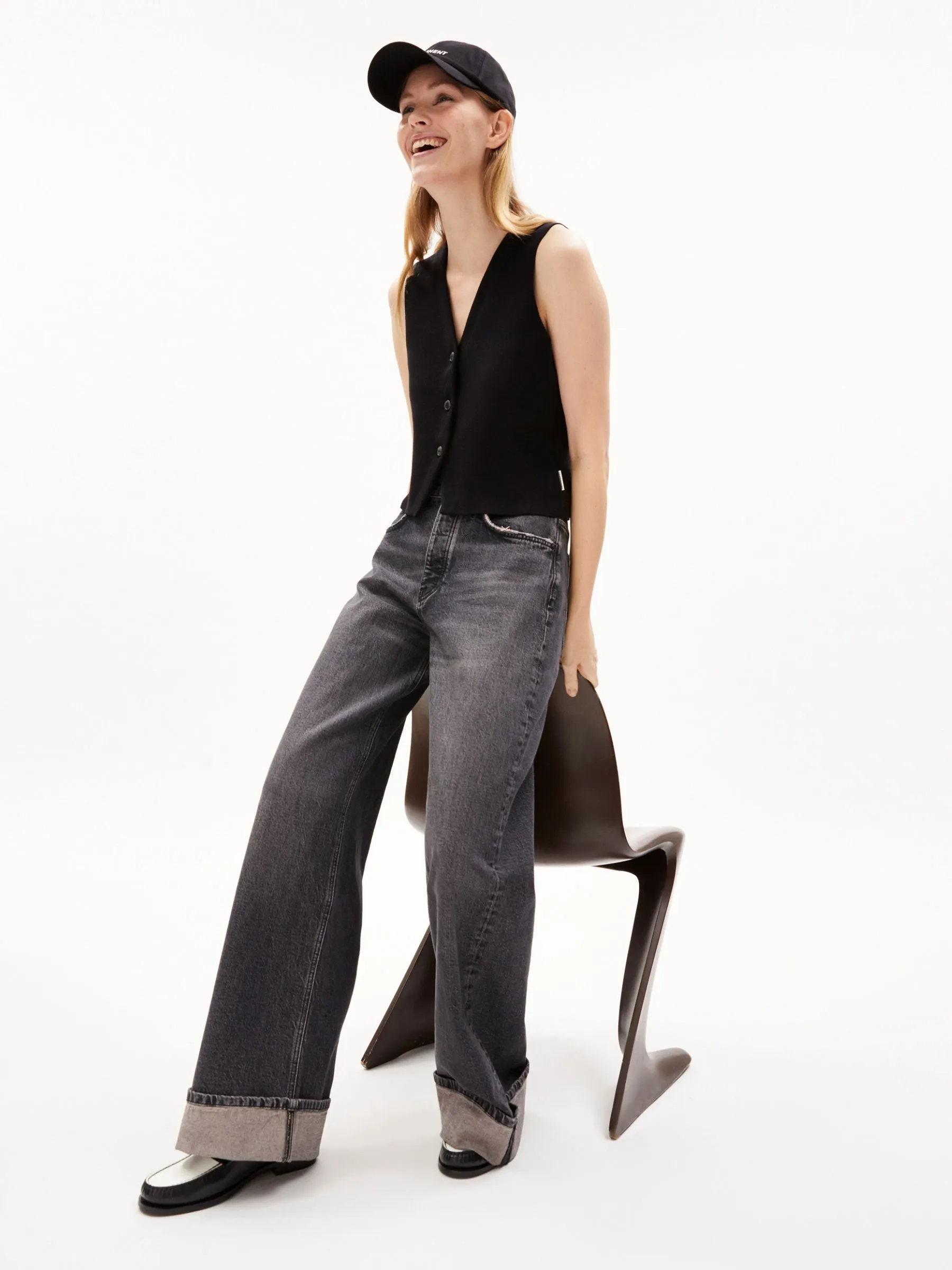 Blinaa Washed Obsidian Jeans Woman | Armedangels