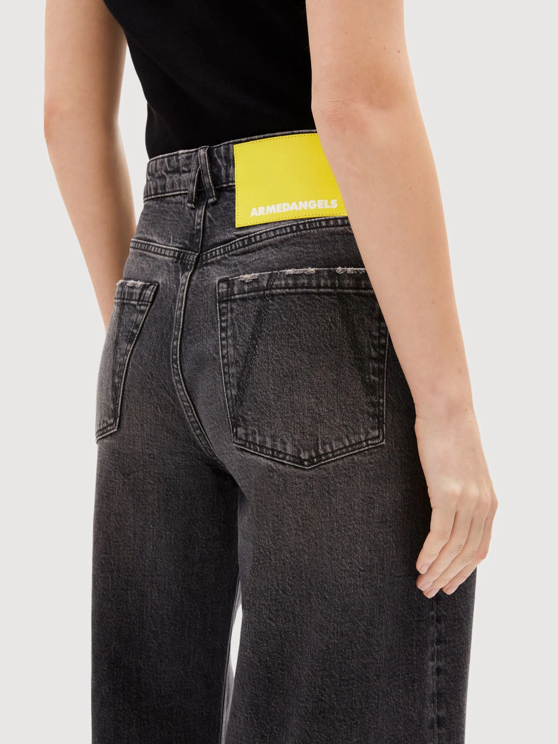 Blinaa Washed Obsidian Jeans Woman | Armedangels