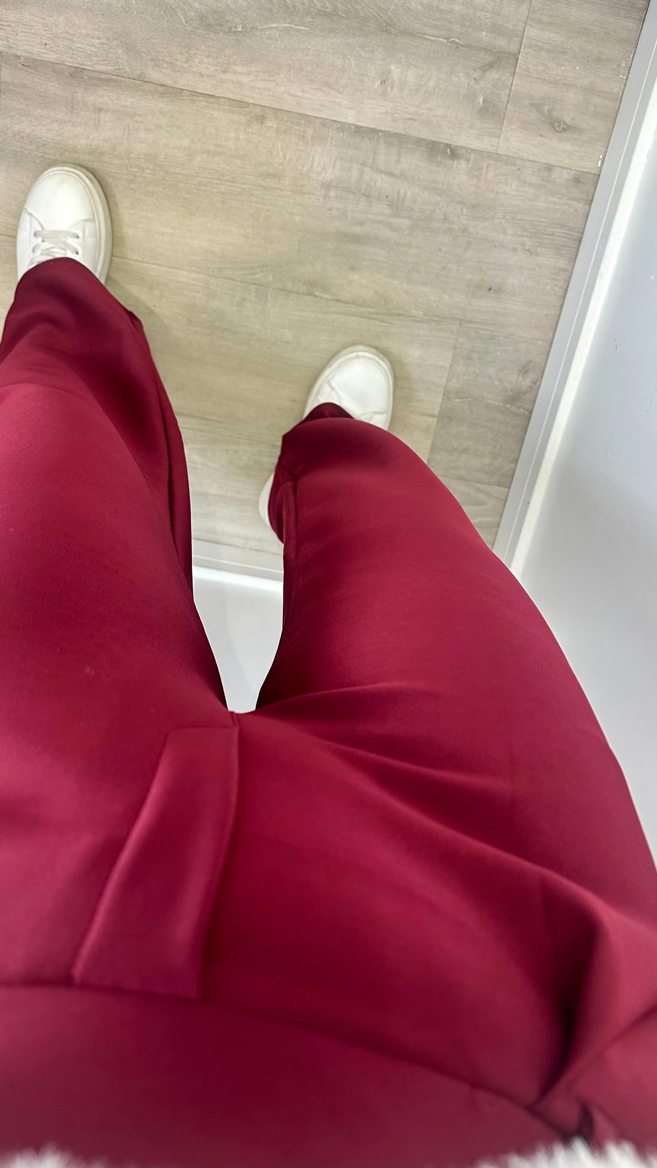 BURGUNDY TROUSERS