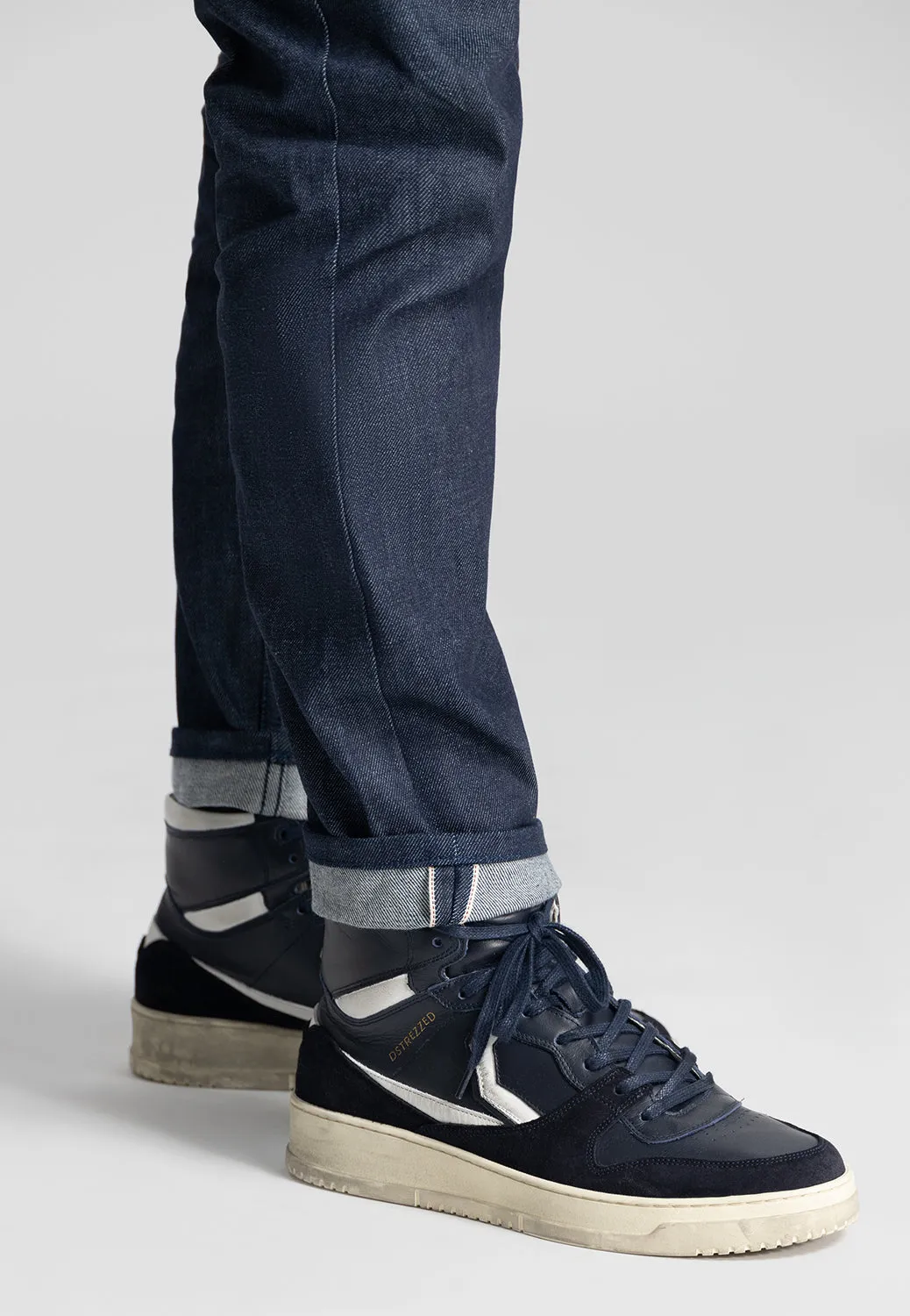 DSTREZZED GENT D RAW LOOSE TAPERED SELVEDGE DENIM JEAN 551264