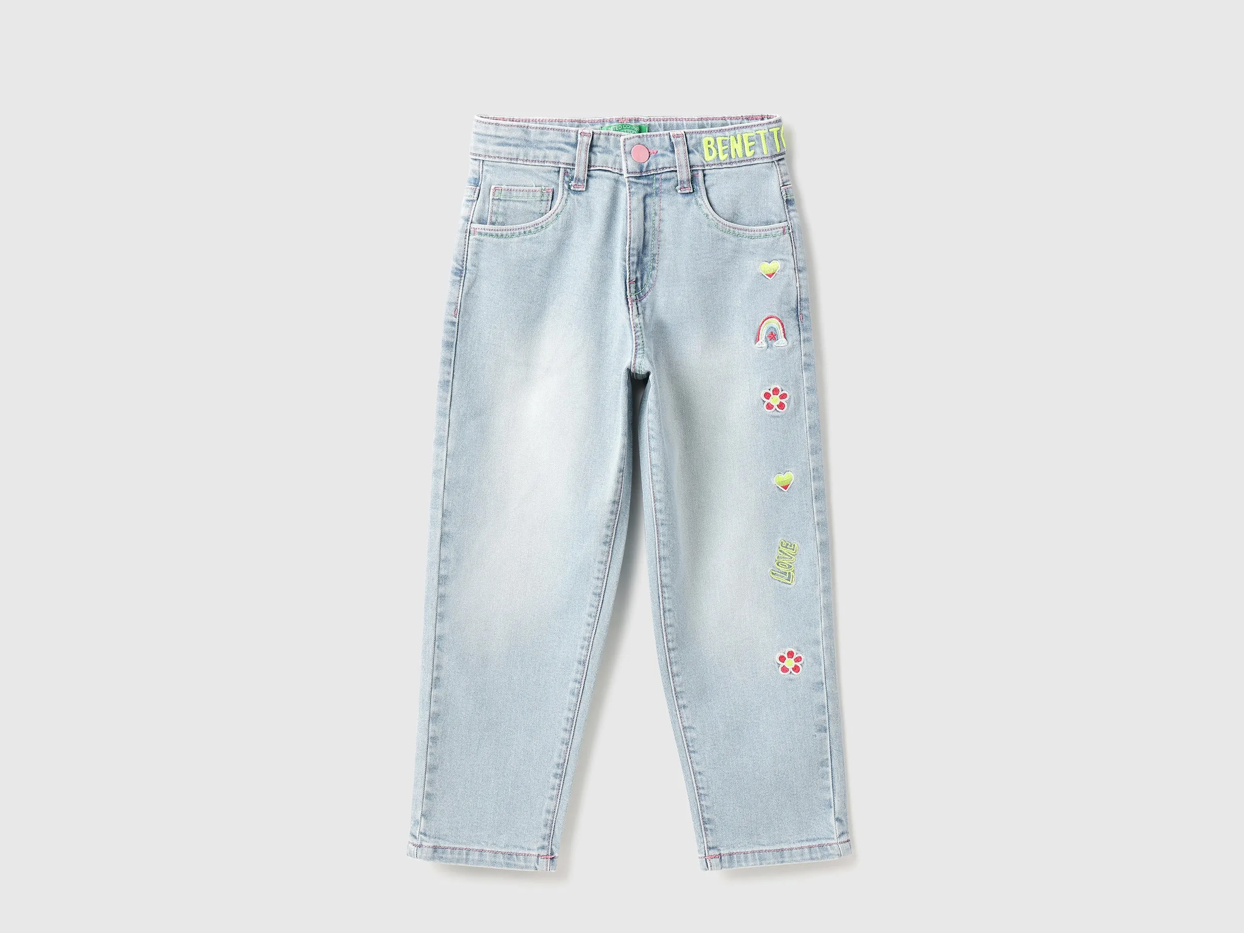 Embroidered Loose Fit Jeans