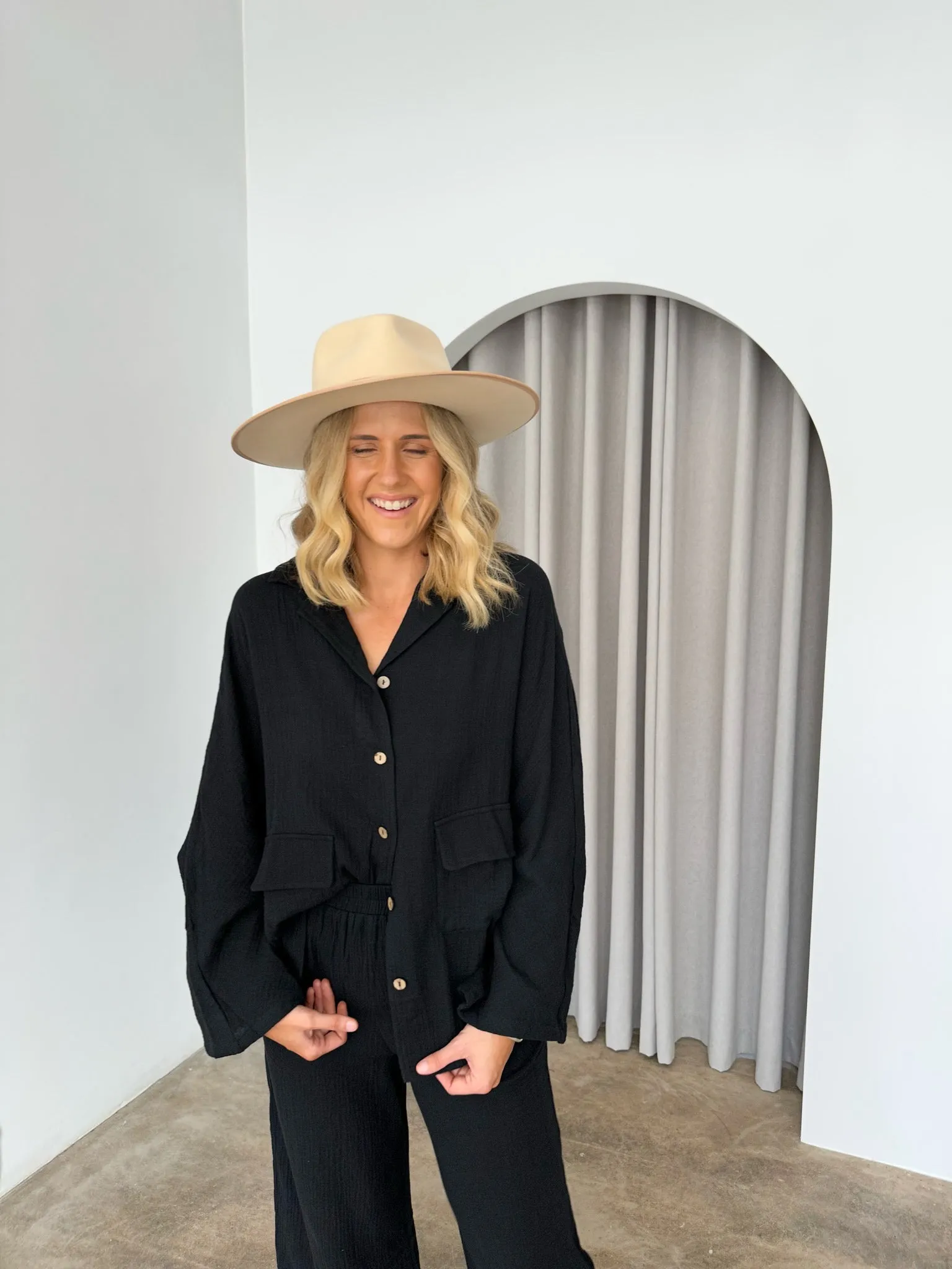 Greta Top- Black