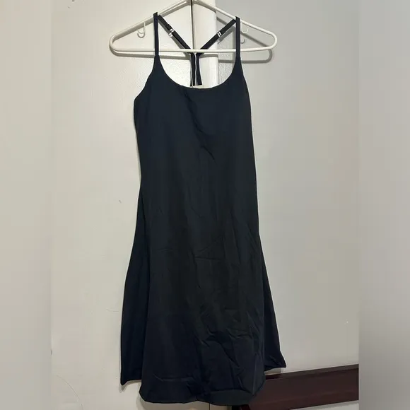 Halara Backless Cut Out Adjustable Strap 2-in-1 Pocket Cool Touch Active dress M