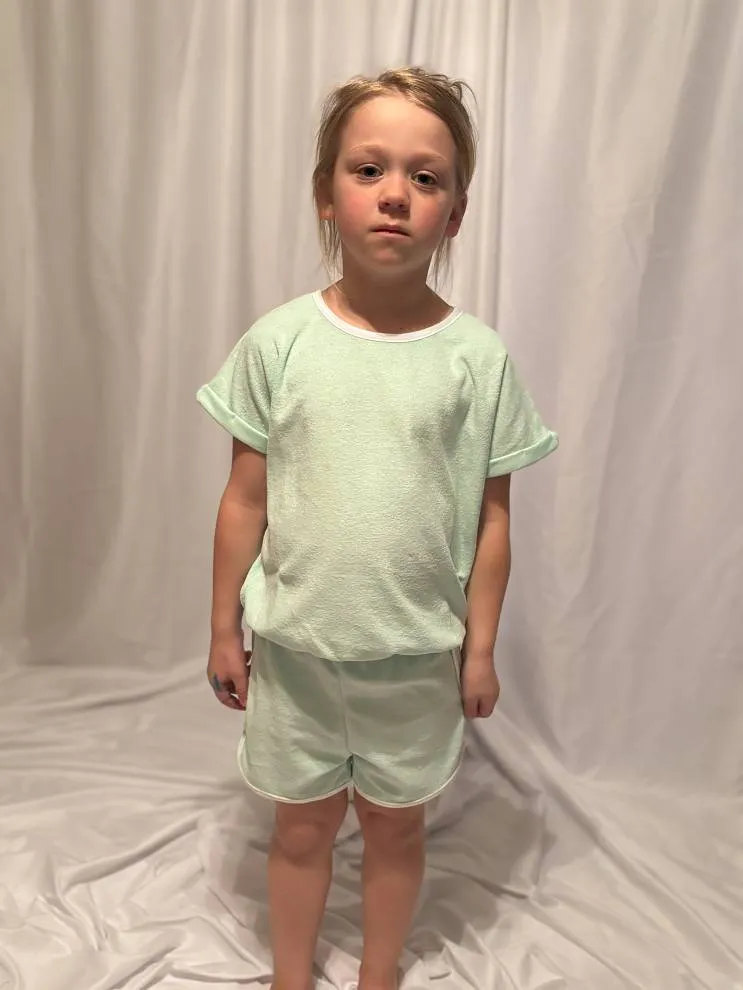 Indy Retro-Inspired Girls Shorts – 70s Style with Relaxed Fit