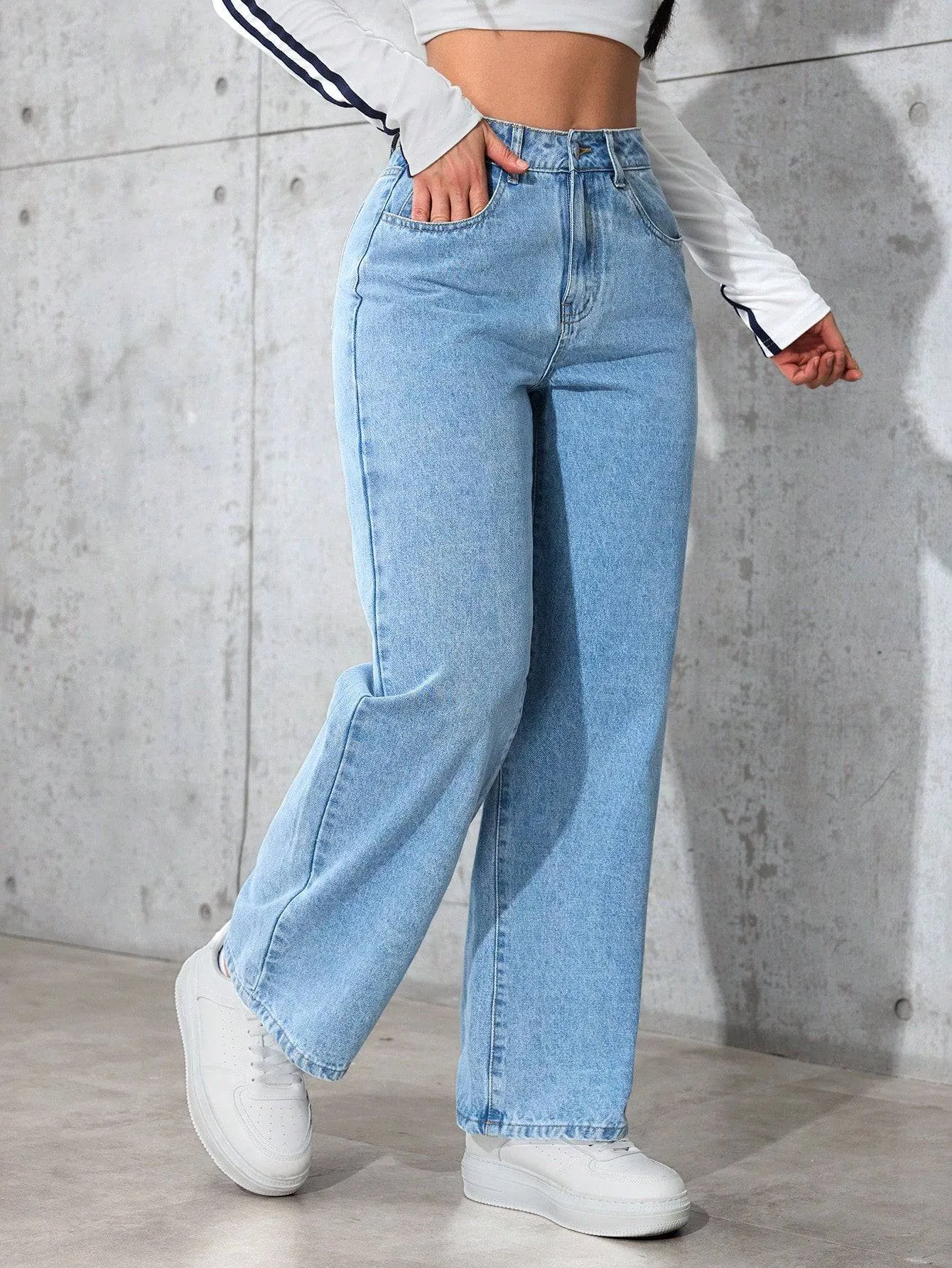 Infinity Fit Straight Leg Jeans