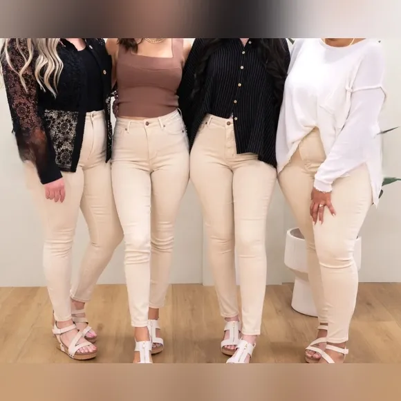 Judy Blue HR Tummy Control Garment Dyed Skinny Fit Jeans Cream Regular Plus NEW