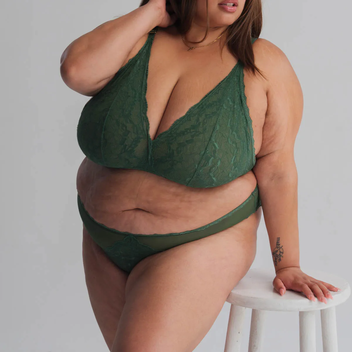Lacey Everyday Wireless Bra in Forest