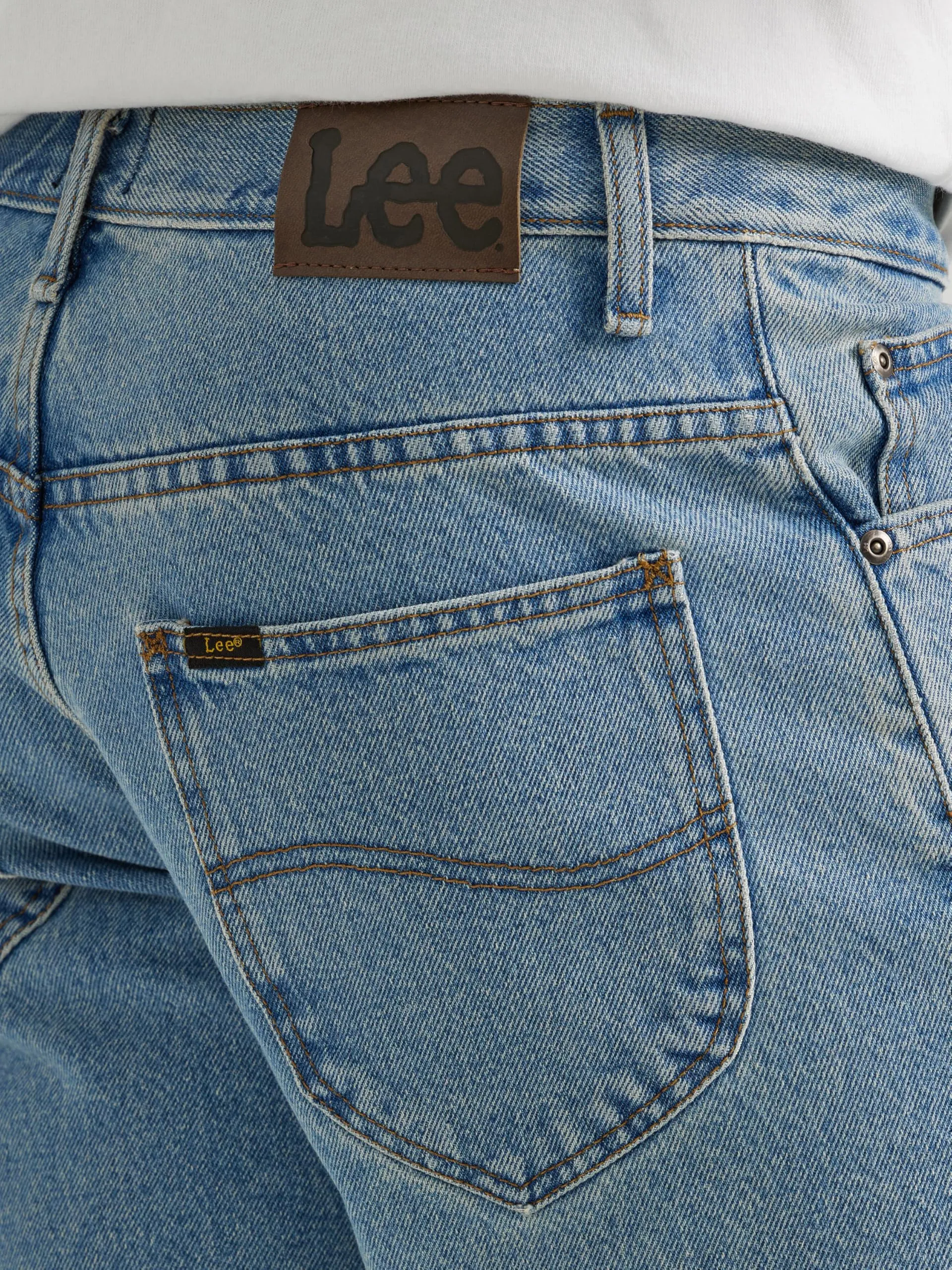 Lee Men's Legendary Relaxed Fit 5-Pocket Denim Short, Light Stone, 38