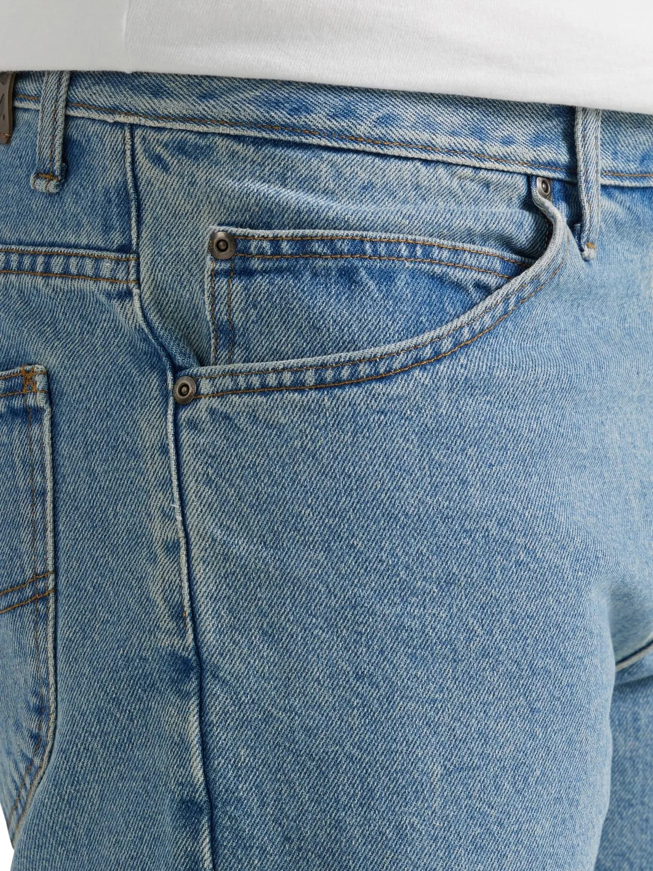 Lee Men's Legendary Relaxed Fit 5-Pocket Denim Short, Light Stone, 38