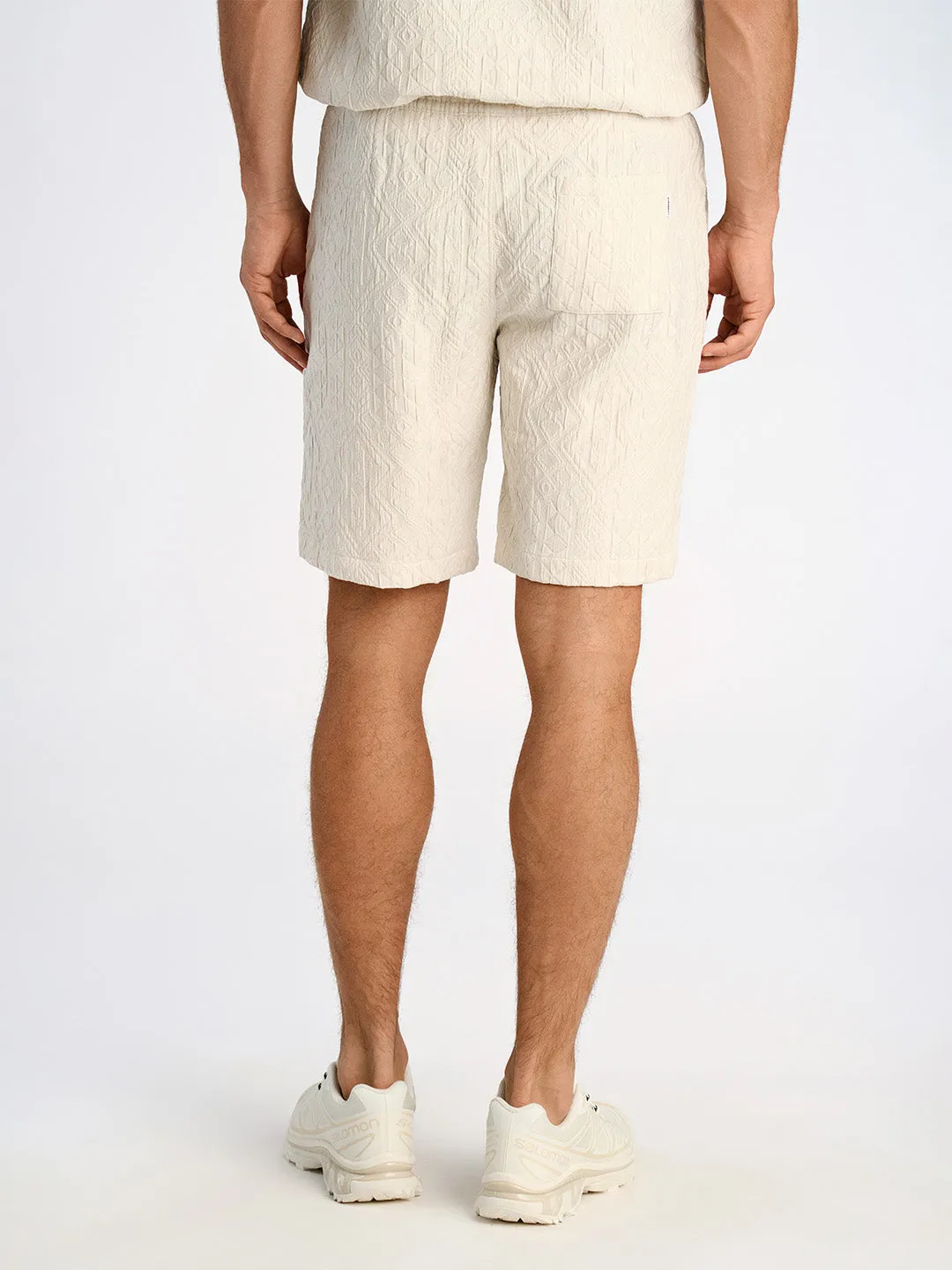 Lindbergh Men Cream Relaxed Fit Jacquard Shorts
