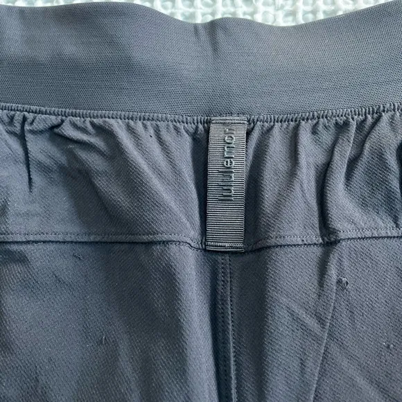 LULULEMON License to Train High-Rise Short 4&quot; in Black Size 6