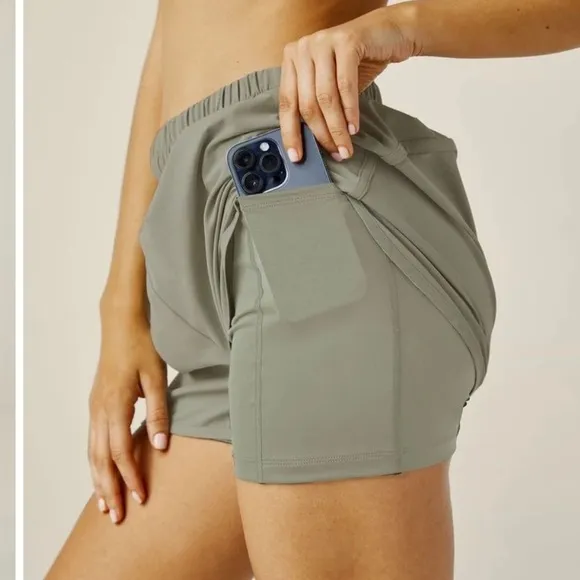 NWOT Beyond Yoga In Stride Lined Shorts