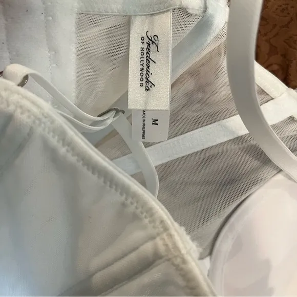 NWT Fredericks of Hollywood Medium White Jessica Floral Lace Corset $80