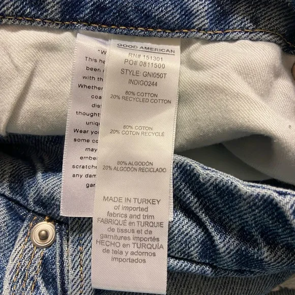 NWT! Good American  GOOD '90S JEANS in Indigo161 Size 8 style GNI050T