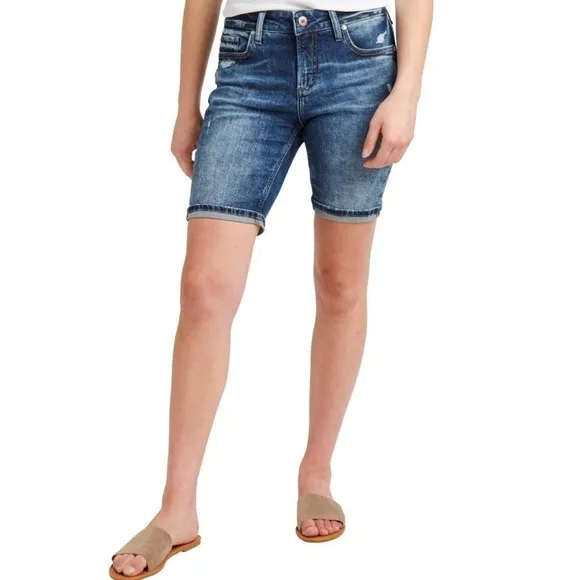NWT Silver Jeans Elyse Mid Rise Curvy Fit Distresses Bermuda Short Indigo