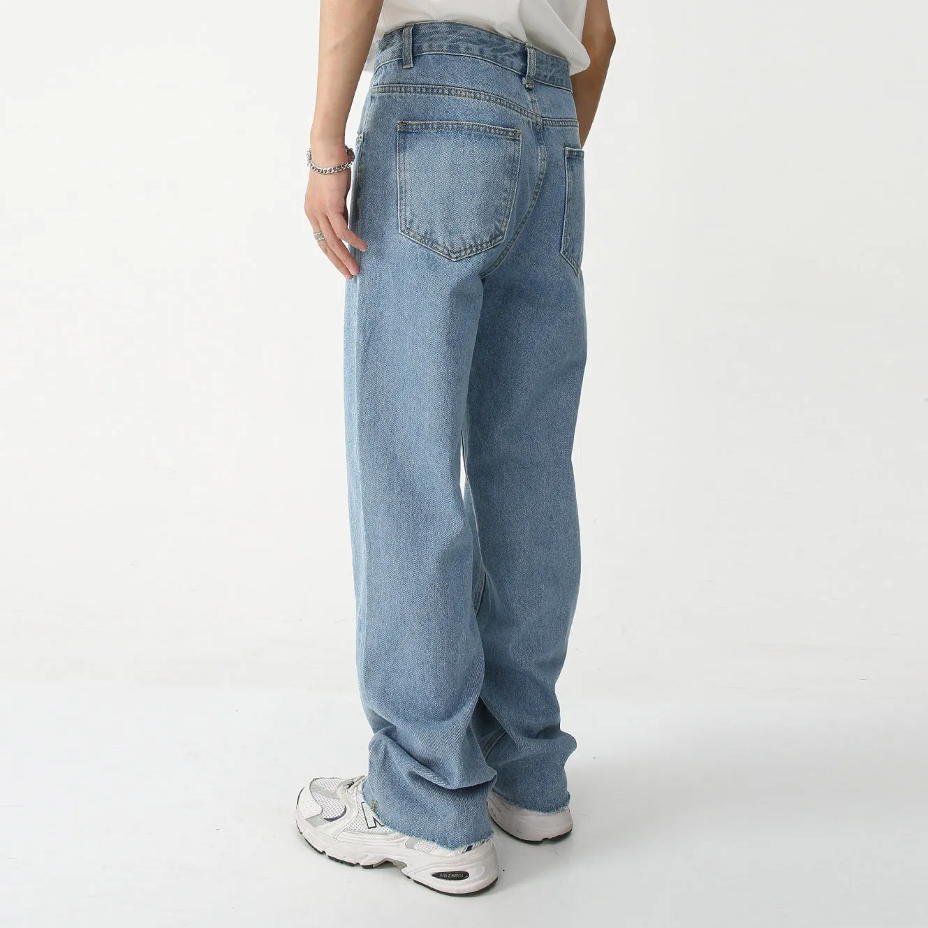 Paneled frayed washed straight-leg loose-fit wide-leg jeans