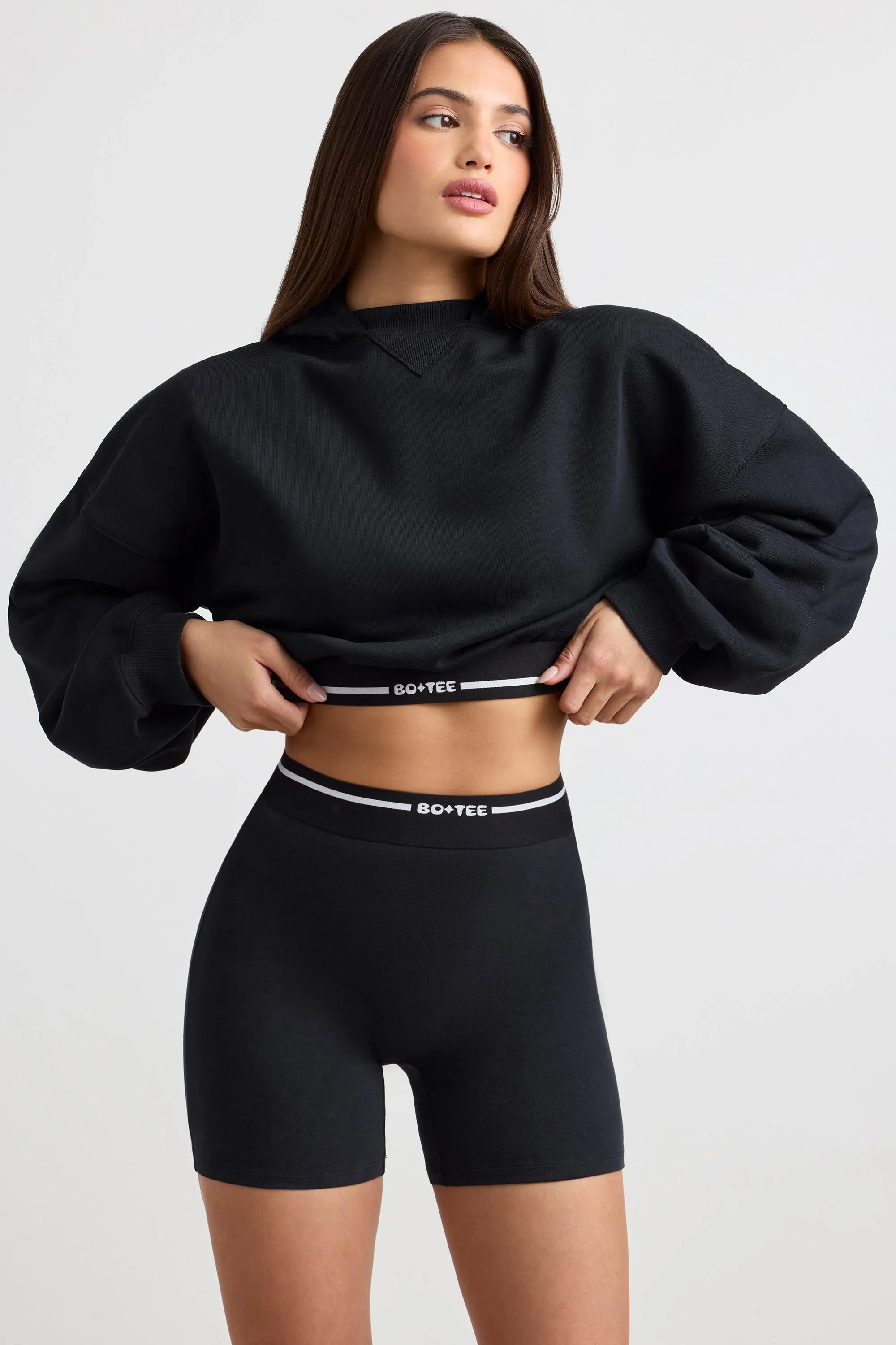 Reset - High-Waist Mini Shorts in Black