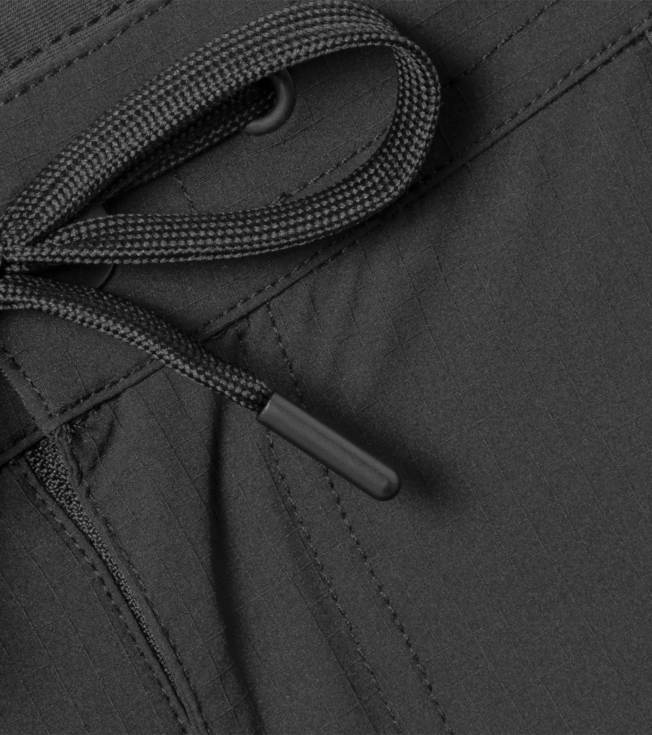 Shorts DT Explore unisex - 900 black