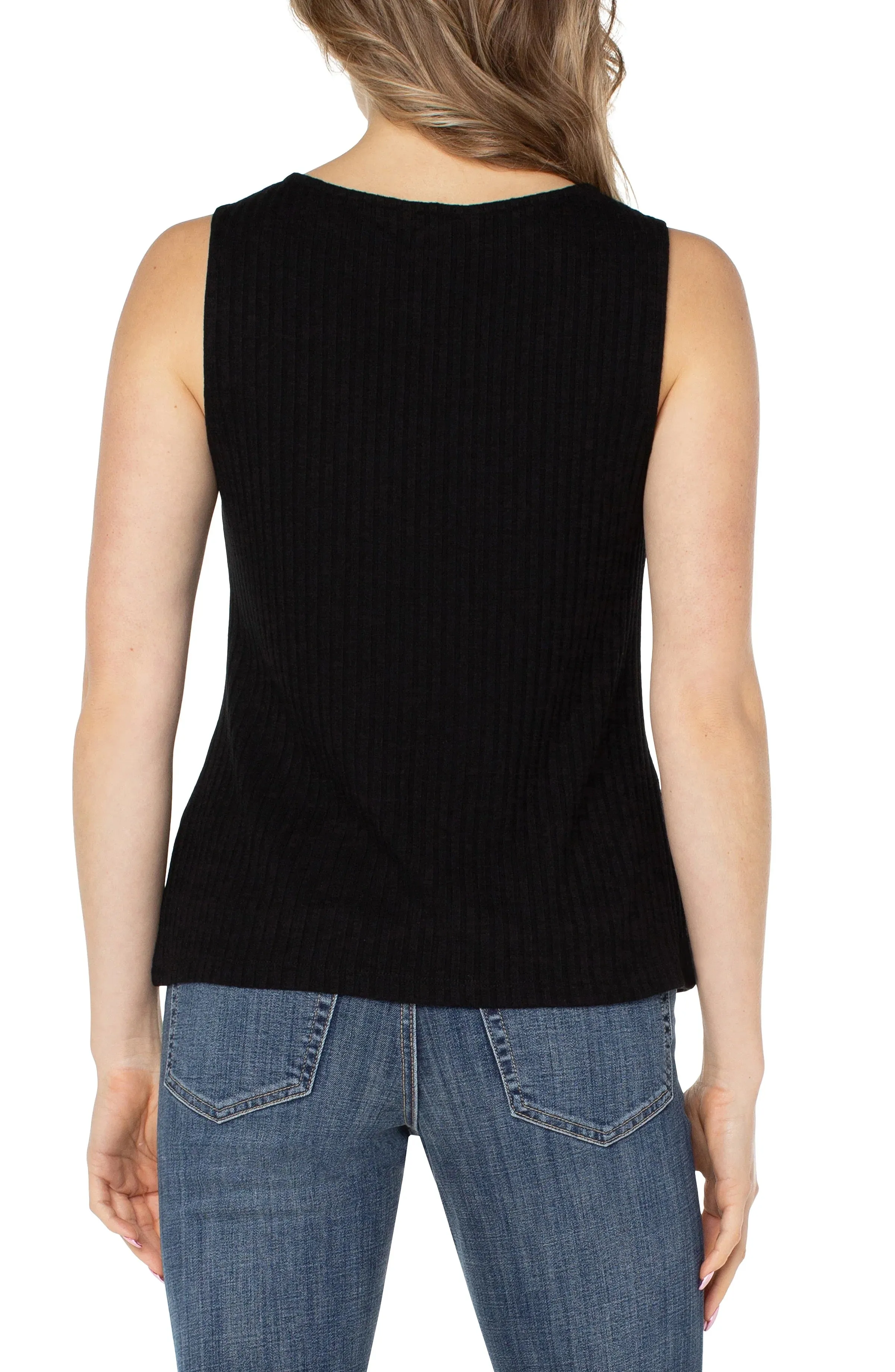 Sleeveless Boatneck Shell Top