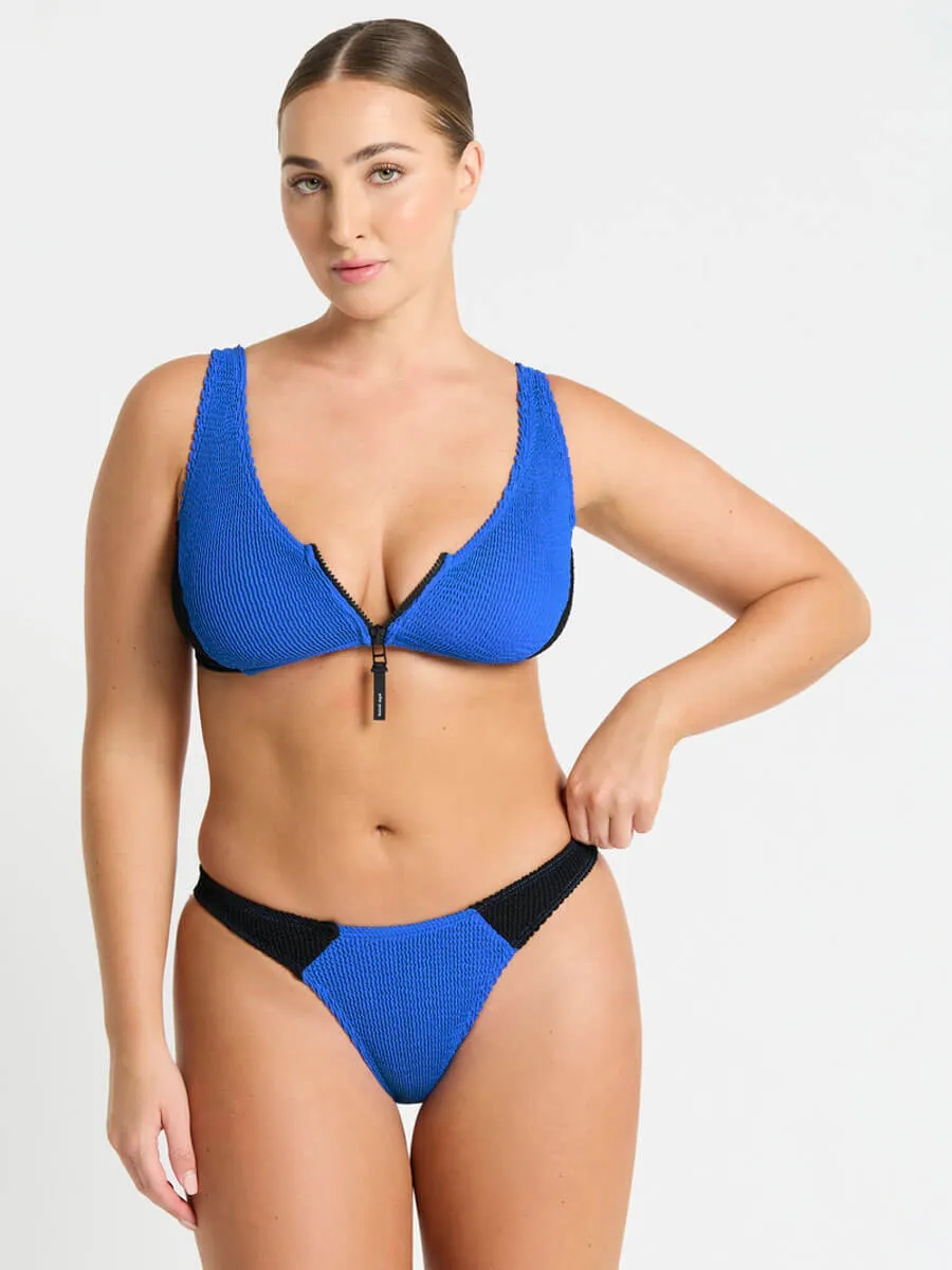 Splice Scout Crop Top in Cobalt/Black