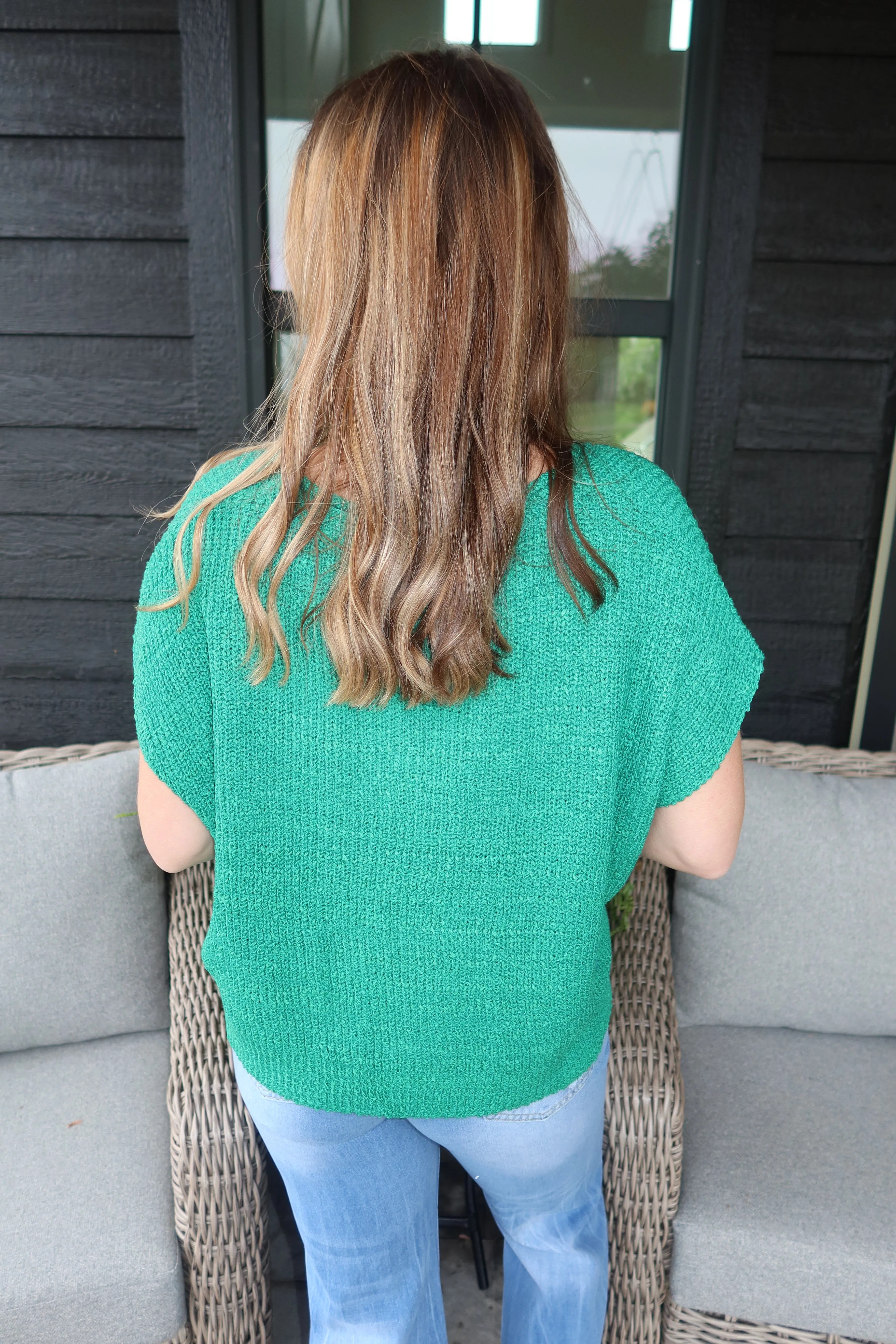 SPLIT-NECK SIDE SLIT PULLOVER