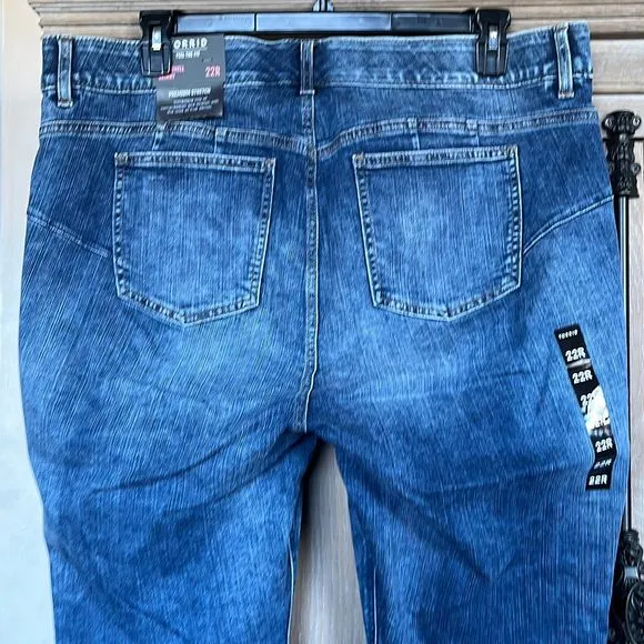Torrid Jeans Feel the Fit Bombshell Skinny High Rise Premium Stretch 22R New