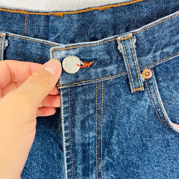Vintage Lucky Brand Dungarees Relaxed Fit High Waisted blue Denim Mom Shorts