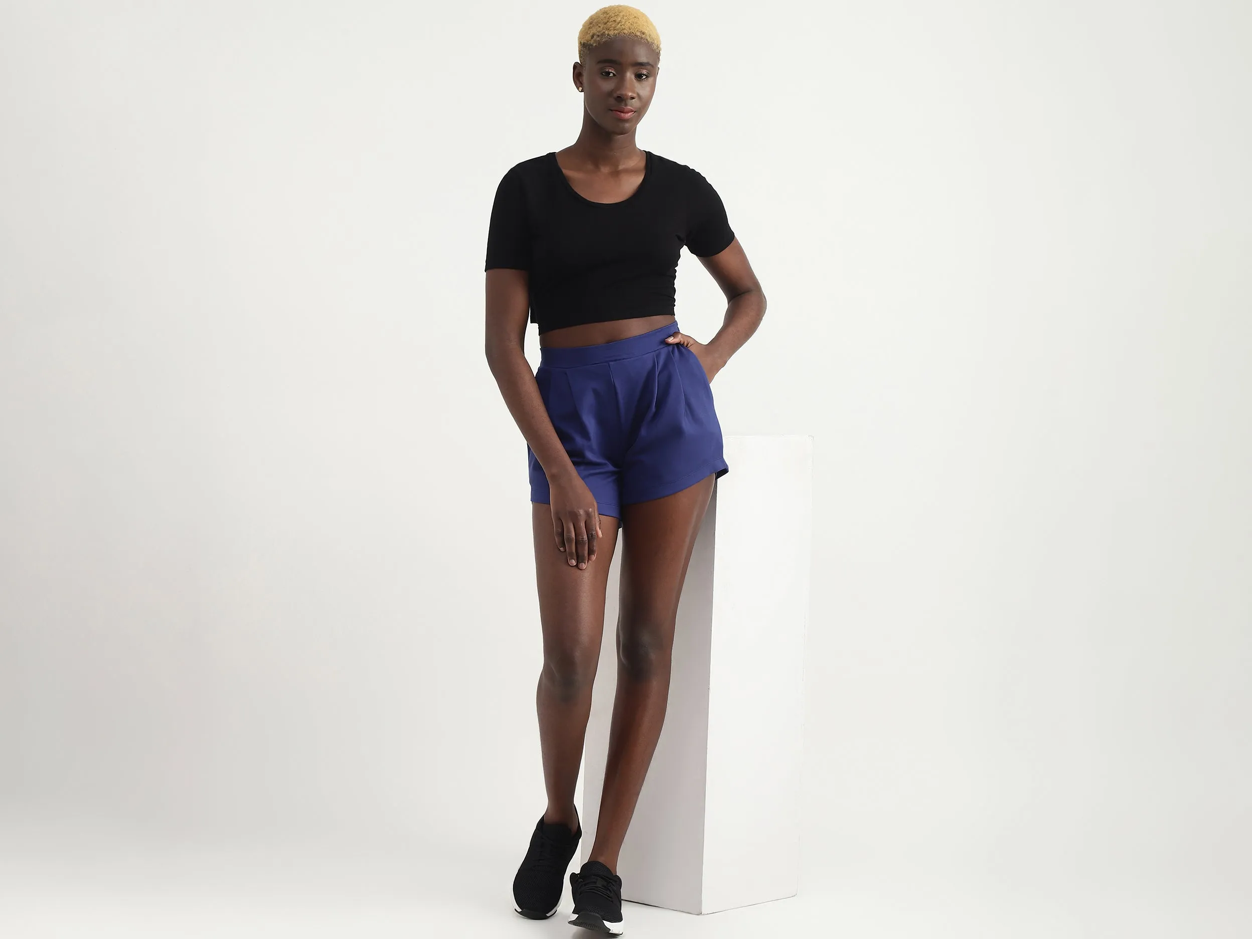 Viscose Blend Solid Regular Length Women Shorts