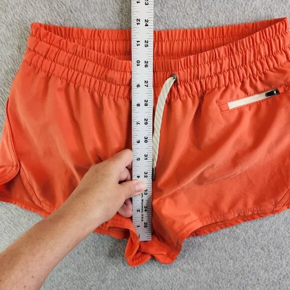 Vuori Shorts Womens S Orange Clementine Short 2.0 Performance Mesh Brief Liner