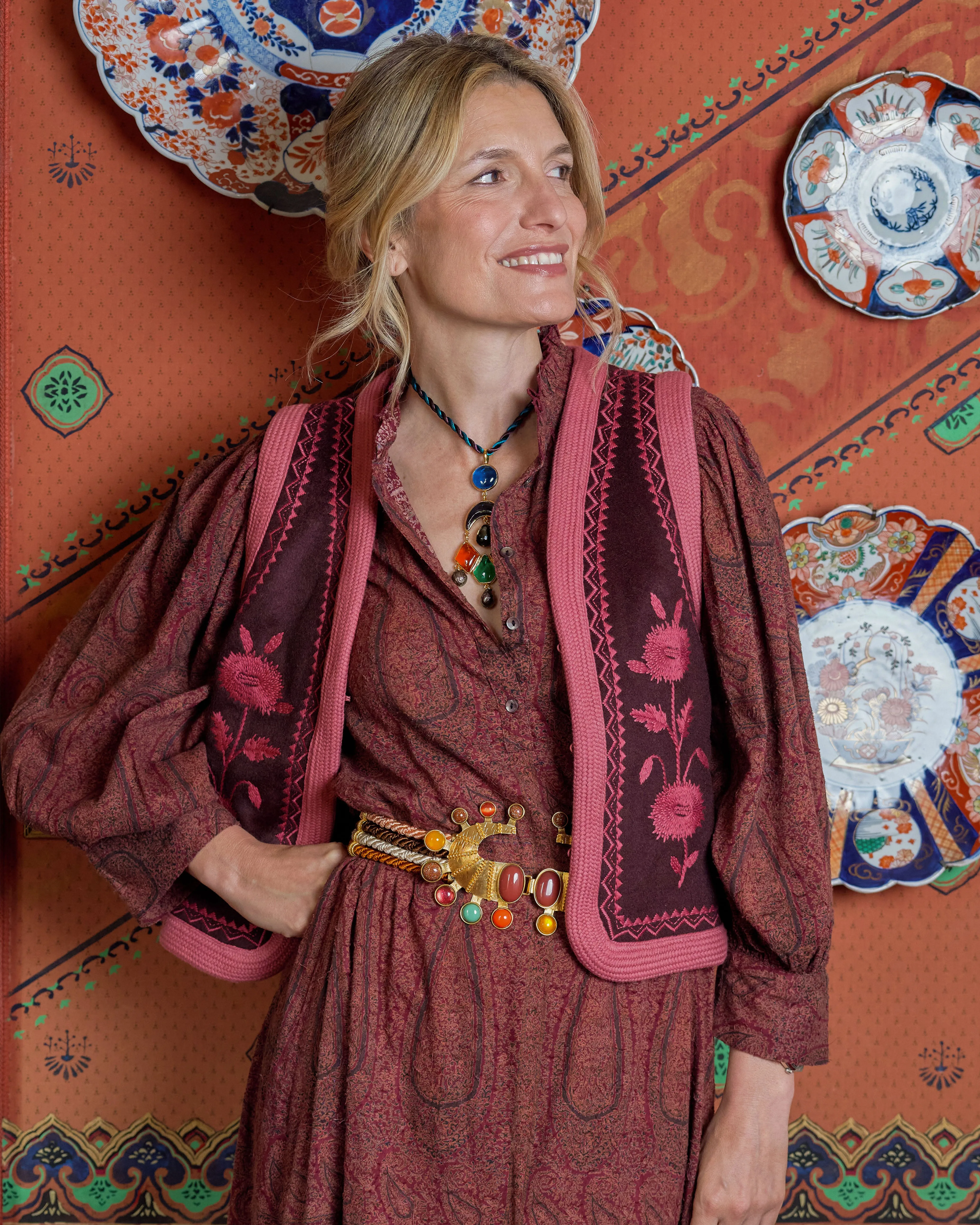 Winnie Gillet, Burgundy, M/L