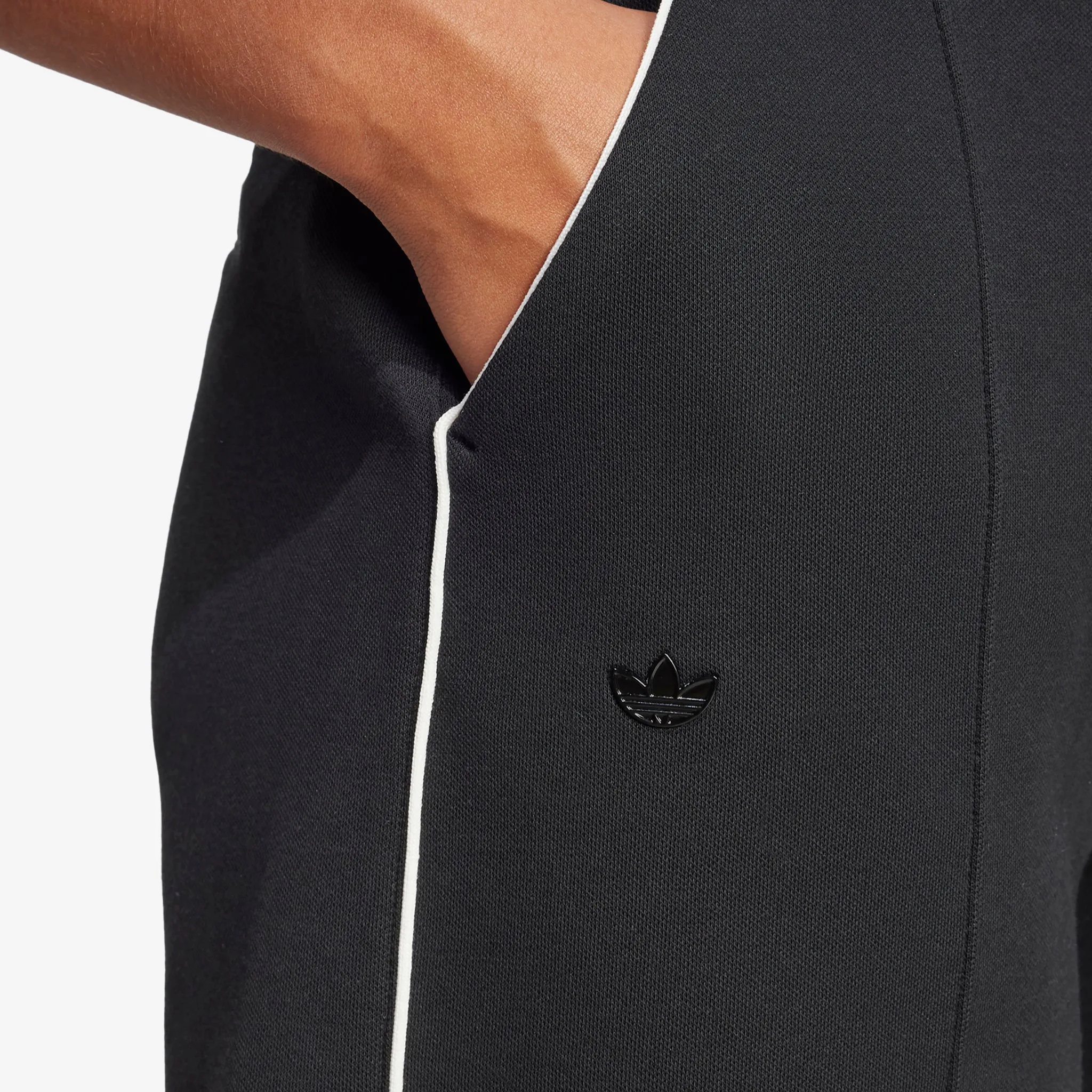 Women's Premium Tailored Bermuda Shorts Black
